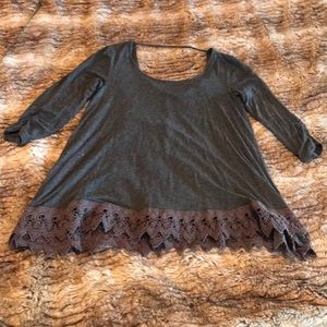 Grey 3/4 sleeve top